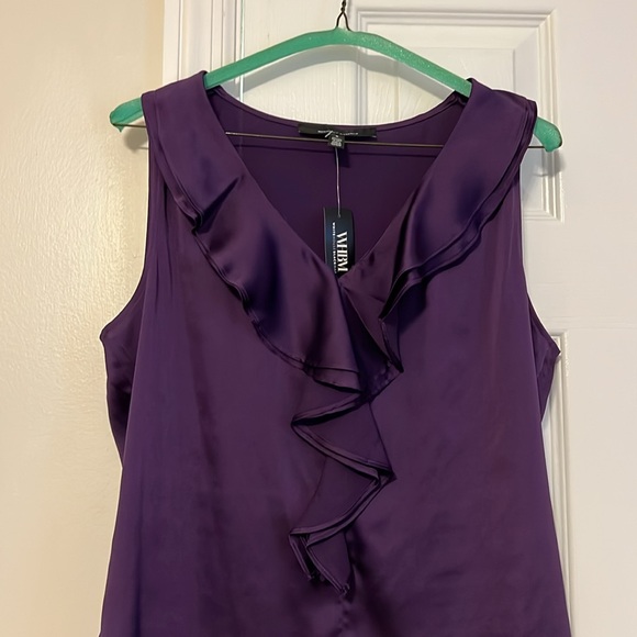 Size small sleeveless purple ruffle shell - Picture 3 of 3